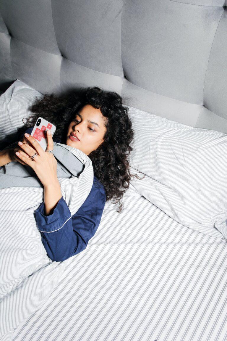 Good Morning Messages to Make Her Fall in Love