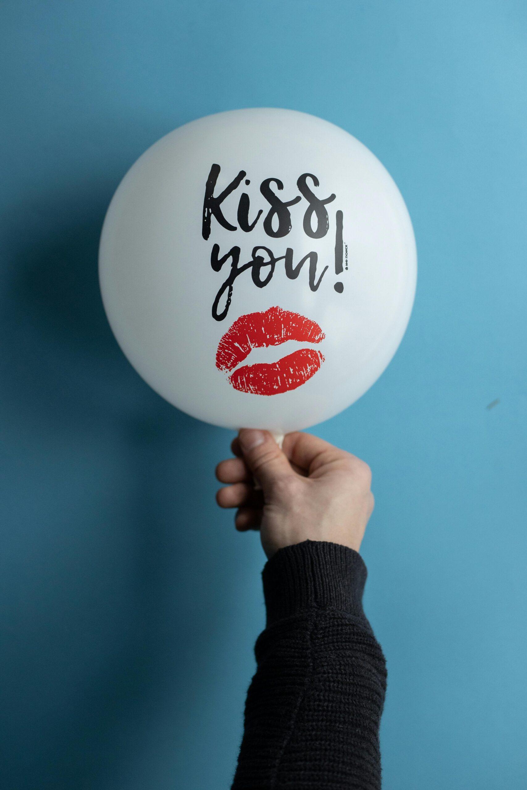 kiss day quotes and wishes