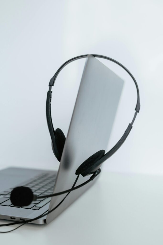 10 Professional Communication Tools Companies Rely On